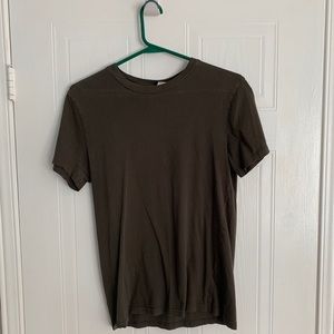 Men’s H&M workout T-shirt